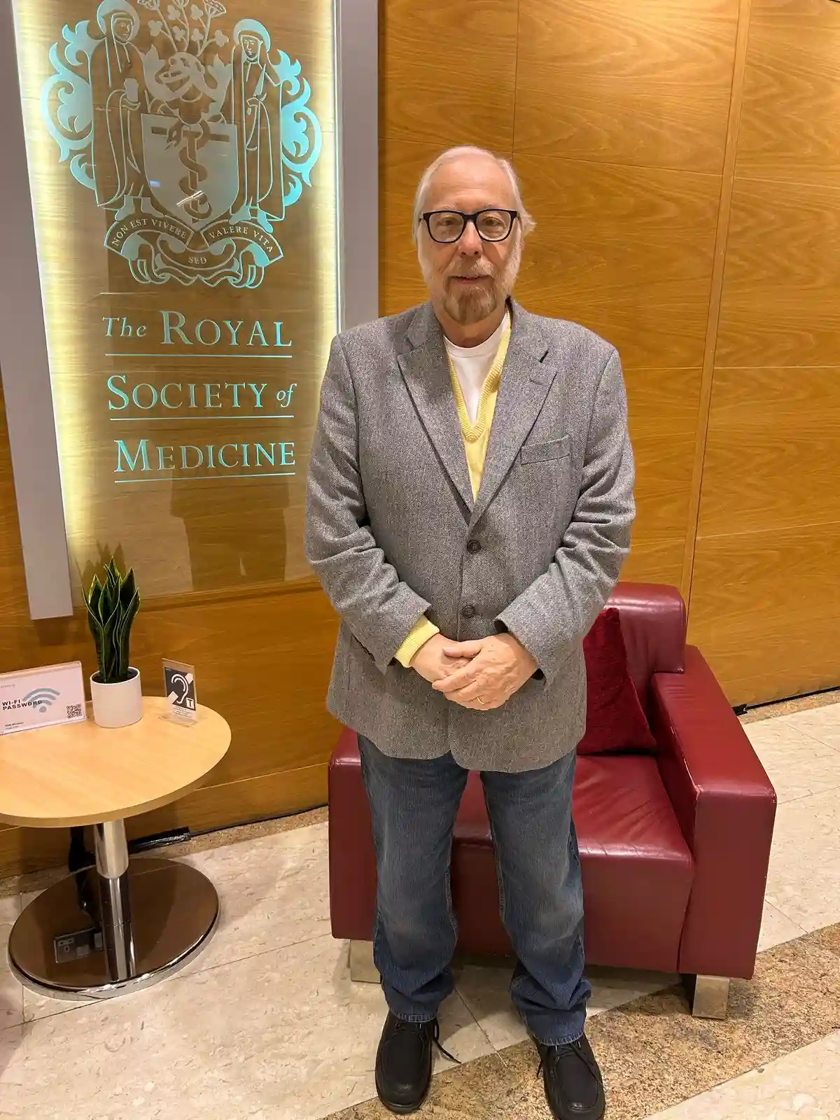 Dr. Fernando Rizzolo - Psiquiatra
